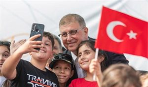 İzmir’in Seslendiği 23 Nisan: Barış, Umut ve Gelecek İçin Bütünleşen Nesiller