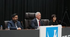 İzmir’in Yeni Belediye Geliri: Aliağa’da Meclis Kararıyla Faaliyet Raporu Onaylandı ve Promosyon Savaşı Sonuçlandı