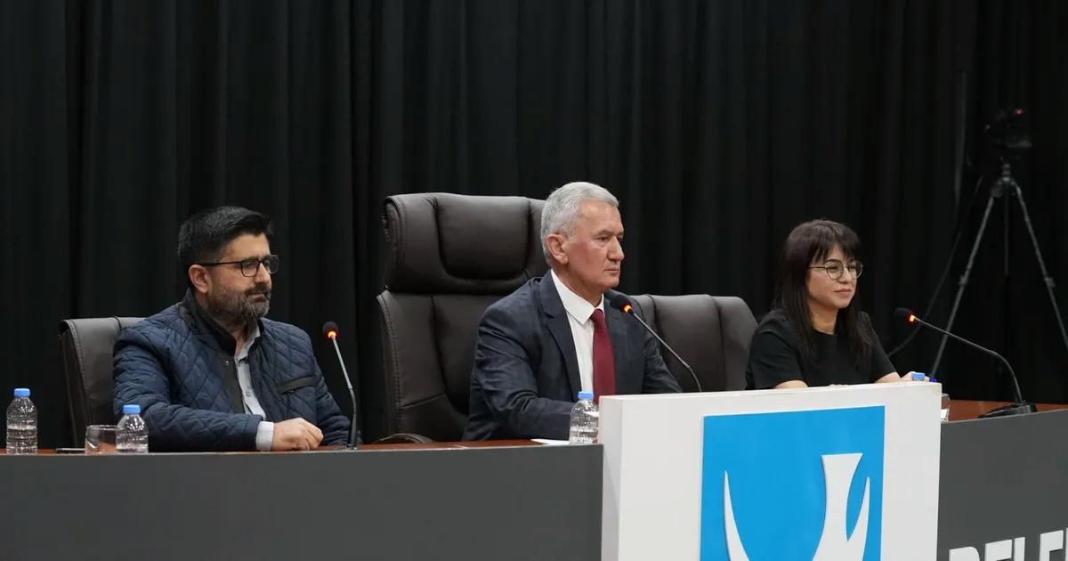 İzmir’in Yeni Belediye Geliri: Aliağa’da Meclis Kararıyla Faaliyet Raporu Onaylandı ve Promosyon Savaşı Sonuçlandı