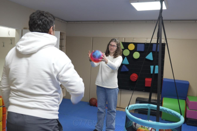 İzmir'in Yeni Sağlık Hizmetleri Merkezi: Diyabet, Otizm ve Psikolojik Destek Birimiyle Tek Çatı Altında