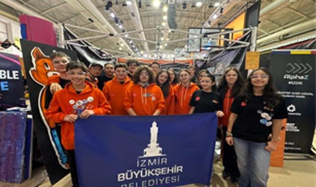 İzmirli Gençler, Dünya Arenasında Parladı: 8056 Laissez Faire Takımı Jüri Özel Ödülüyle Şampiyonlar Kulübüne Girdi