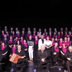 İzmit Belediye Türk Sanat Müziği Korosu Şef Erbil Aydın’la Coşkulu Kapanış, İzmit Halkı Konserde Büyülendi