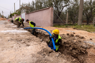 İZSU Bergama'da Yağmur ve İçme Suyu Altyapısını Baştan Yazıyor: 6 Milyonluk Yatırım, 1020 Metre Yağmur Suyu Hattı