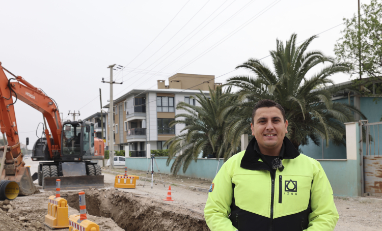 İZSU Bergama'da Yağmur ve İçme Suyu Altyapısını Baştan Yazıyor: 6 Milyonluk Yatırım, 1020 Metre Yağmur Suyu Hattı