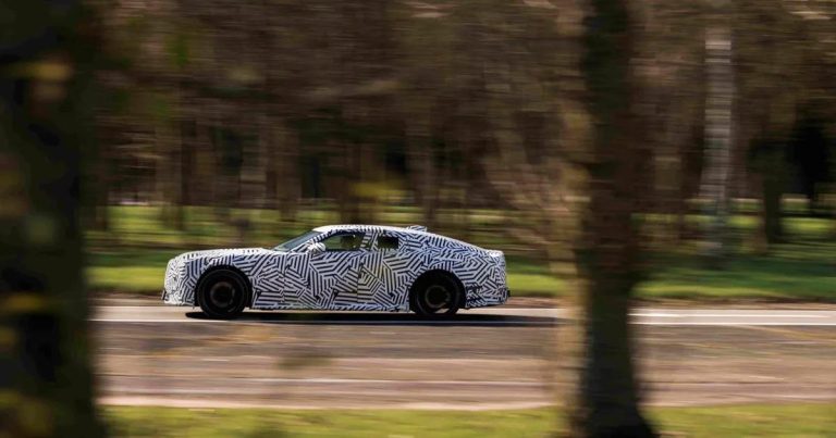 Jaguar GT’nin Yol ve Sanal Testleri: Elektrikli Dört Kapılıın Geleceğe Taşıdığı Sürüş Dalgası
