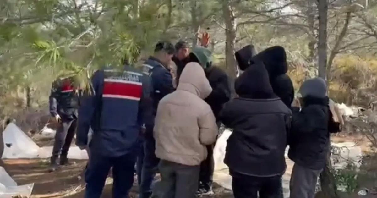 JİHA Operasyonlarıyla Çarpıcı Başarı: 64 Araç ve 12 Bot Ele Geçirildi, 132 Göçmen Kaçakçılığı Organizatörü Yakalandı