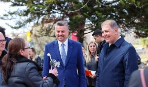 Kadın Emeğini Türkiye’ye Dokunan Bir Pazar: Buca’da Üreten Kadınlar Işığıyla Büyüyor