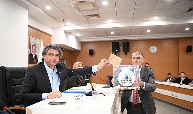 Kartepe’de Nisan Meclis Toplantısı: Encümen ve Komisyon Kadrolarında Gülümseten Yenilikler ve Birliktelik Doyurucu Bir Başlangıç