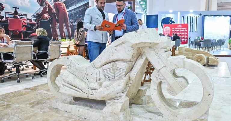 Küresel Taş Sektörünün Sahnesi: Türkiye-İtalya İş Birliğiyle Doğal Taşın Yeni Dönemi