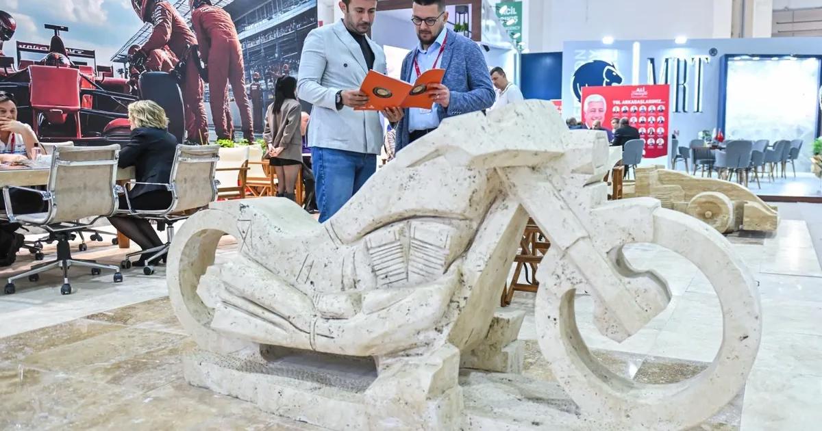 Küresel Taş Sektörünün Sahnesi: Türkiye-İtalya İş Birliğiyle Doğal Taşın Yeni Dönemi