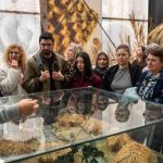 Kuşaklar Arası Buluşma: Gençlik ve Yaşam Deneyiminin Dijital Yolculuğu