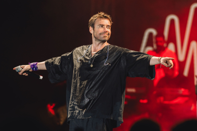 Murat Dalkılıç Yaz Turnesine Start Verdi: 30 Konserlik Büyülü Yolculuk Başlıyor