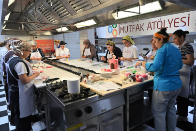 Mutfağın Zirvesine Yolculuk: Bornova’da 23 Nisan’da Minik Şefler Şenliği ve Mutfak Atölyeleri