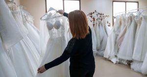 Mutluluğa Atılan Adım: Gelinlikler Bağışla Ücretsiz Sahiplerini Buluyor