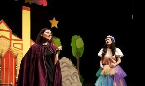 Sihirli Madalyon: Müzik ve Cesaretin Işığında Bir Çocuk Tiyatrosu Yolculuğu