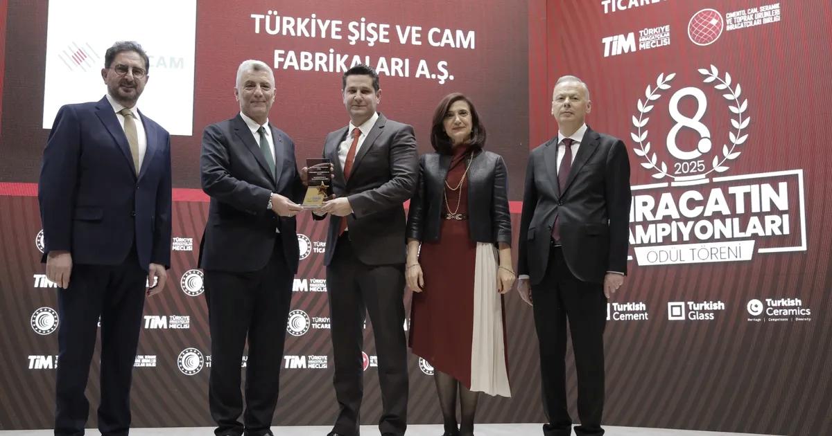 Şişecam Yüzde Yüz Başarı: İhracatta Öncü Tören ve Uluslararası Güç Dengesi