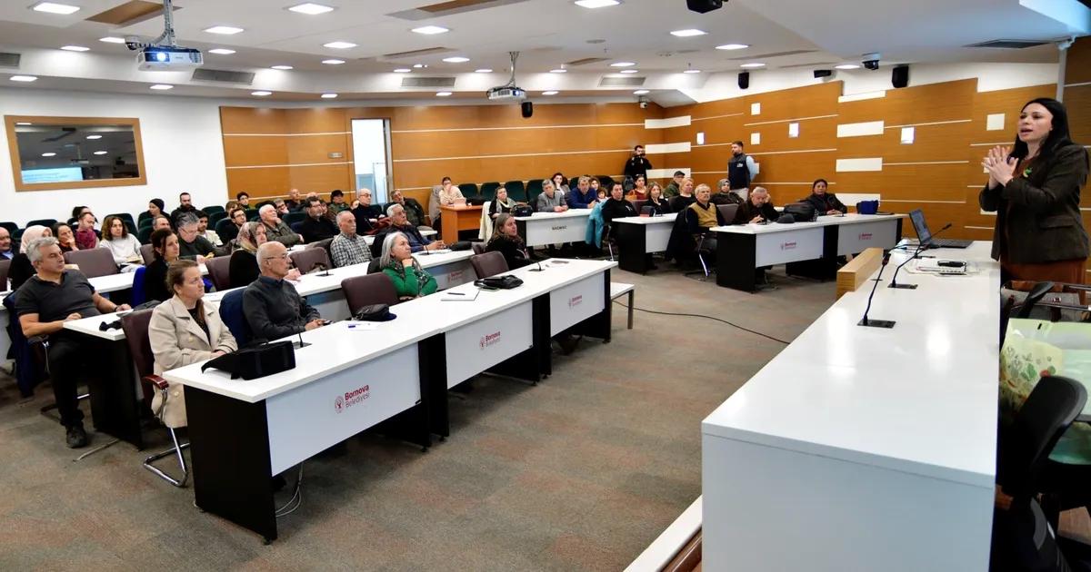 Toprak Dostu Adımlar: Bornovalı Üreticilere Ücretsiz Toprak Analizi ve Gübreleme Rehberi