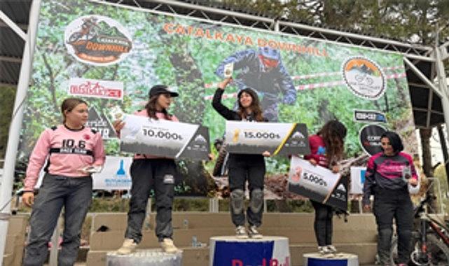 Dağların Nabzını Tutan Yol: İzmir’in Dağ Bisikleti Parkuru ve Doğanın Ritmiyle Yarışan Şehir
