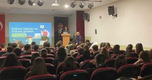 Dijital Haklar ve Şiddete Karşı Genç İzmir: Öğrenerek Güçlenen Nesil