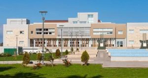 Doğu Akdeniz Üniversitesi’nde Mali Kriz Uyarısı: Yönetim Değişikliği Kapıda mı? Şemi Bora’dan Sert Eleştiriler ve Sürpriz İddialar