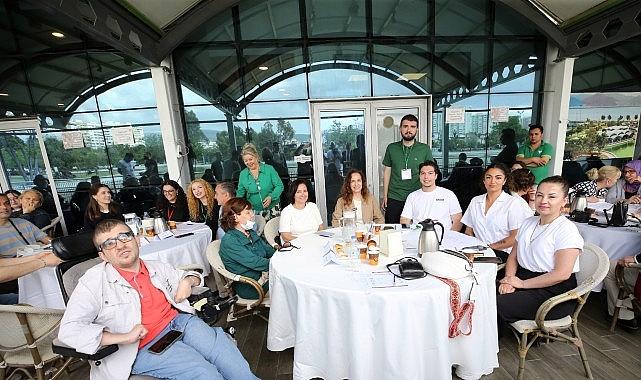 Engelsiz Kentler İçin Dayanışmanın Nabzı: Karşıyaka’da Erişilebilir Yaşamın Güçlü Adımları
