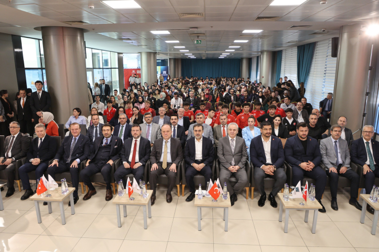 Geleceğe İlham Veren Proaktif Spor Zirvesi’26: Deneyimler ve Disiplinle Gençleri Yükselten Buluşma