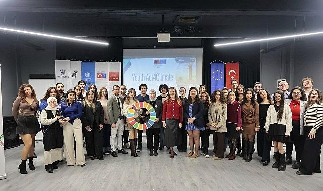 Gençlerin İklim Adımları: Konak Belediyesi’nin 50 Bin Dolarlık Uluslararası Destekle Değişen Oyun Kuralları