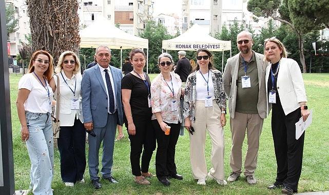 Görünmeyeni Görmeye Davet: Akran Zorbalığı ve Dijital Dünyada Gençlerin Yol Haritası