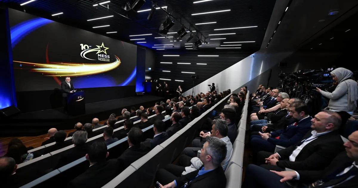 İş Güvenliğinin Yıldızları: Türkiye’de İlk 10 Yılın Ödüllü Yolculuğu ve Geleceğe Yönelik İSG Devleriyle Tanışın