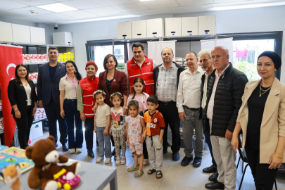 İzmir’de Sosyal Marketin İkinci Şubesi Açıldı: Dayanışma ve Destek Ağı Genişliyor