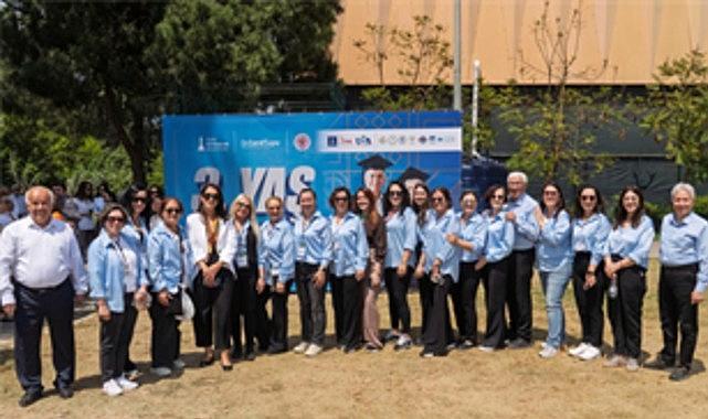 İzmir’in 3. Yaş Üniversiteleri: Deneyimden Öğrenmeye Giden Işıklar Tüzüğü