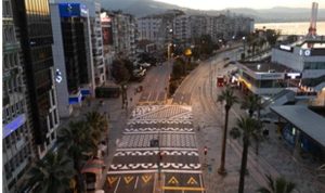 İzmir’in Yaya Güvenliği Yeni Bir Şehrin Kalp Atışı: Karşıyaka Vapur İskelesi’nden Çarşıya Uzanan Özgün Yükseltilmiş Platform”
