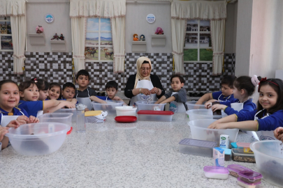 KAYMEK’te Renkli Kekli Truff Atölyesi: Minik Şefler Mutfağa Yolculuk Yaptı