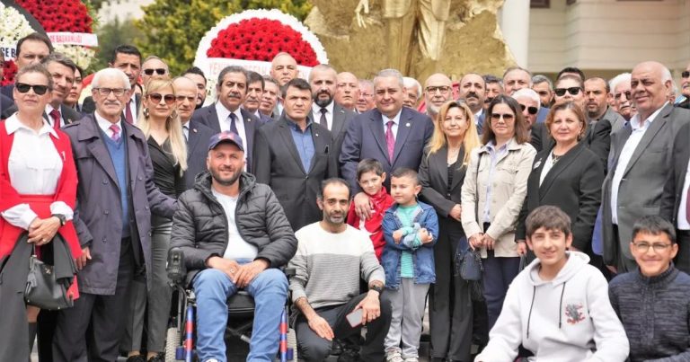 Keçiören’de 19 Mayıs Coşkusu: Atatürk Anıtı Çelenk Töreni ve Akşam Seferberliği
