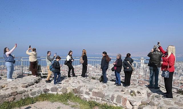 Kentsel Hafızanın İzinde: Konak’ın Kültürel Miras Gezileriyle Tarih İçinde Yolculuk
