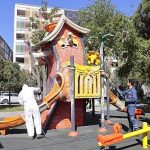 Park ve Bahçelerde Yaz Temizliği: Konaklı Ekipler Parkları Şahane Hale Getiriyor
