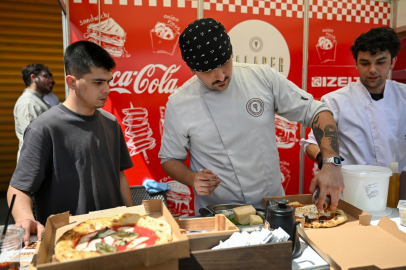 Sanayi ile Halkı Buluşturan İlk Street Food Fest: Bornova 3. Sanayi Sitesi’nde Renkli Anlar