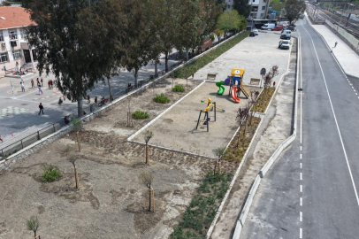 Şemikler Mahalle Parkı Yeni Yaşamla Buluştu: Ücretsiz Otopark ve Oyun Alanıyla Şehre Yeşil Dokunuş