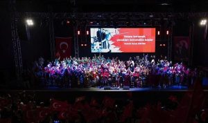 Sonsuz Gençliğin Işığı: Balçova’da 19 Mayıs’ın Yükselen Ezgisi ve Şehirlerin Kalp Atışları