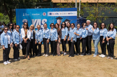 Yaşlılığın İleri Düzeyde Aktifliği: İzmir’de 3. Yaş Üniversiteleri Şenliğiyle Etkileşimin ve Dayanışmanın Gücü