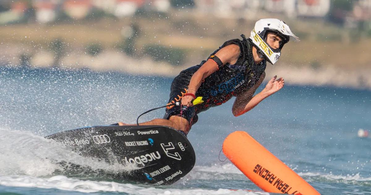 Adım Adım Heyecana Yolculuk: Çeşme Şifne’de Dünya Motosurf Şampiyonası Başlıyor