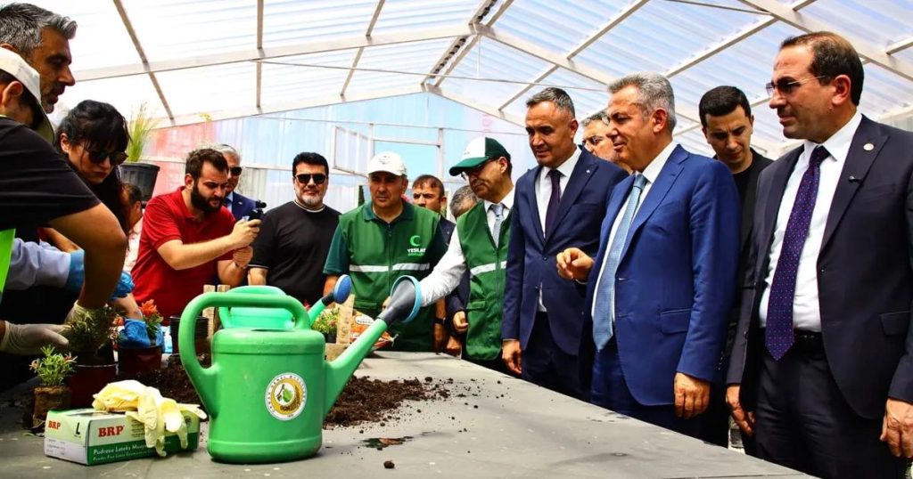 Bağımlılığa Karşı Doğa Temelli Yenilik: Kemalpaşa Tarım ve Doğal Yaşam Köyü Açıldı
