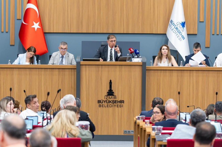 Bisibacıyla Şehrin Nabzını Değiştiren Yeşil Yolculuk: İzmir’in Yeni Ulaşım Devrimi