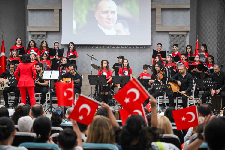 Bornova Yaz Hobi Atölyeleri: Her Yaştan Yurttaş İçin Yazın Sanatla Buluşması Başlıyor