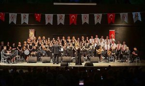 Bornova’nın Işığı: Senfoni Gibi Büyüyen Şehir Ailesinin Yaza Merhaba Şarkısı