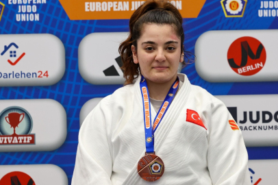 Çaba ve Azimle Zirveye: Sema Mete’den Bronz Madalya Başarısı