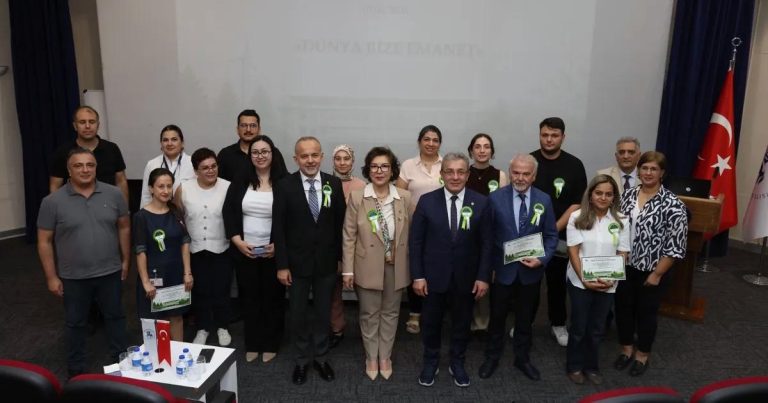 Çevreye Duyarlı Üniversite: DEÜ Sürdürülebilirlik İçin Heyecan Verici Sempozyumla Zirvede