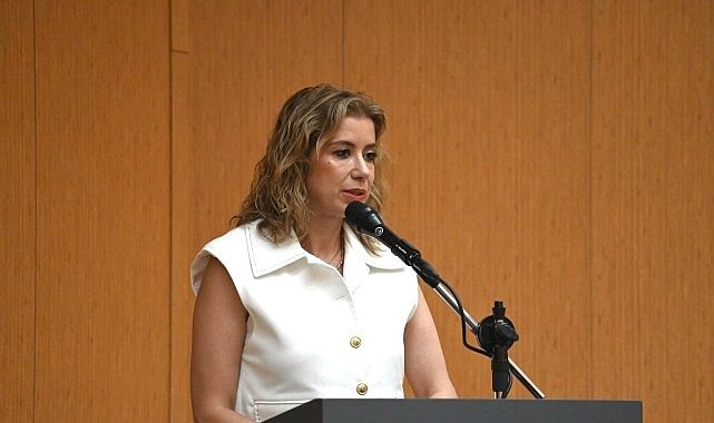 Çocuk Dostu Kent İçin Üreten Zihinler: Karabağlar Akademi 2. Yaz Programı Sahaya İnteraktif Bir Yolculuk Başlatıyor