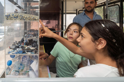 Dobidob Eğitim Otobüsüyle Miniklerin Geri Dönüşüm Bilinci; Çevre İçin El Ele