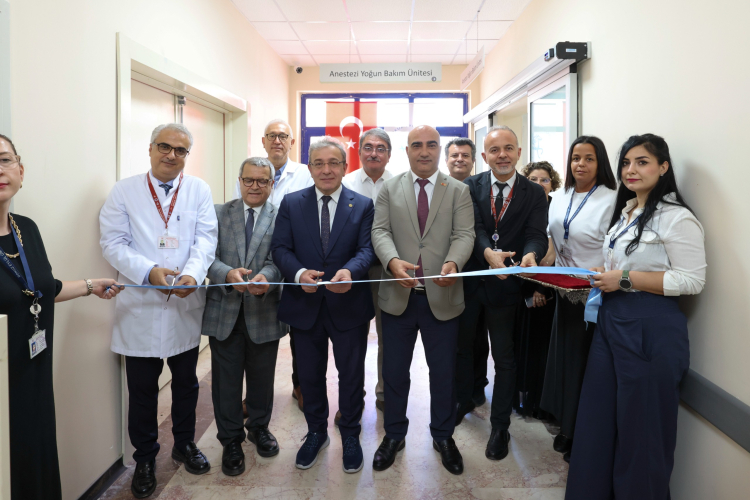 Dokuz Eylül Üniversitesi Hastanesi Yenilenen Yoğun Bakım Ünitesi Açılışı